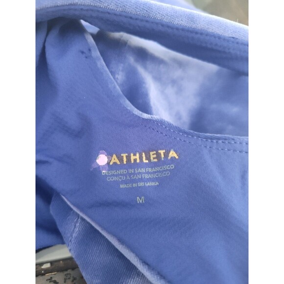 New Athleta Medium Purple Velvet Cut Out Crop Top Stretch Built In Bra Cups D-DD - Picture 8 of 11